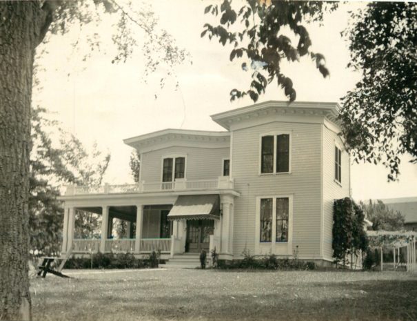 older photo of inn